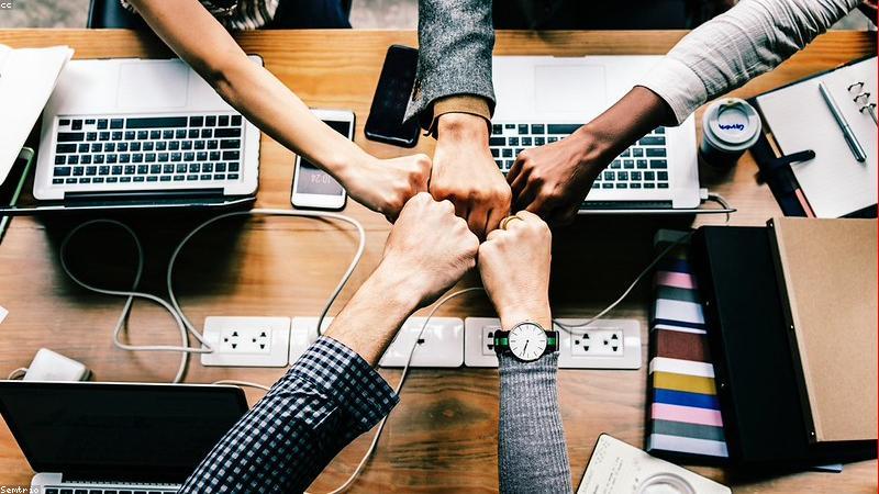How Business Reviews Support Local Visibility